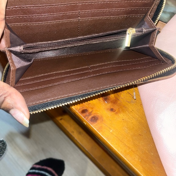 Unisex Brown Patterned Backpack with Matching wallet Unisex Brown Patterned Backpack with Matching wallet main image 4